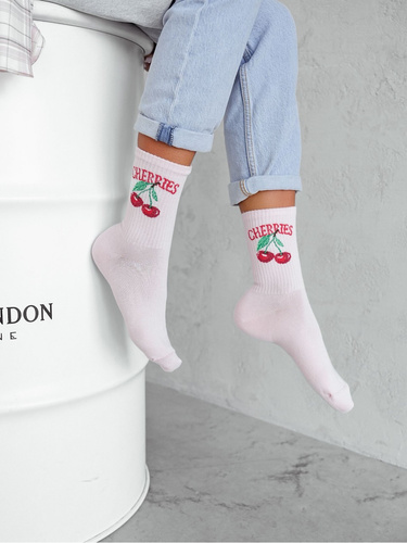0200-163 Cherries Milena Damensocken – Puderrosa