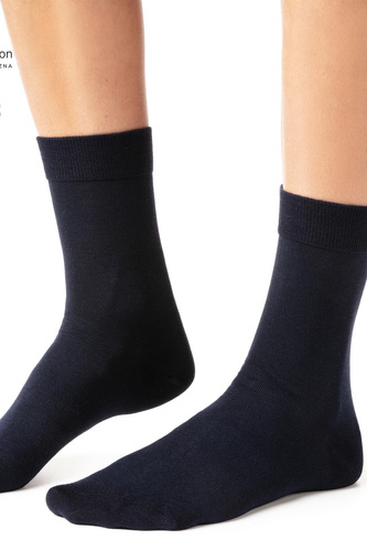 Steven art.211 nahtlose Damen-Socken aus Bio-Baumwolle, uni - 010 marineblau