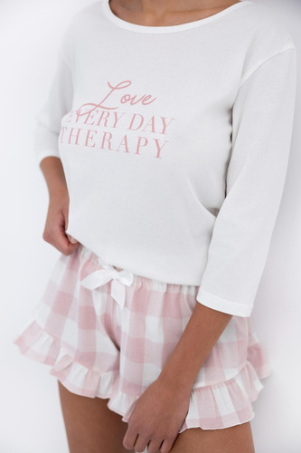 Emily Sensis – Baumwollpyjama für Damen | 3/4-T-Shirt und karierte Shorts mit Rüschen