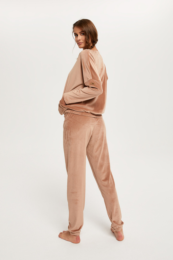 Juga Women's Long Set. ärmel, Länge. hose Italian Fashion - beige