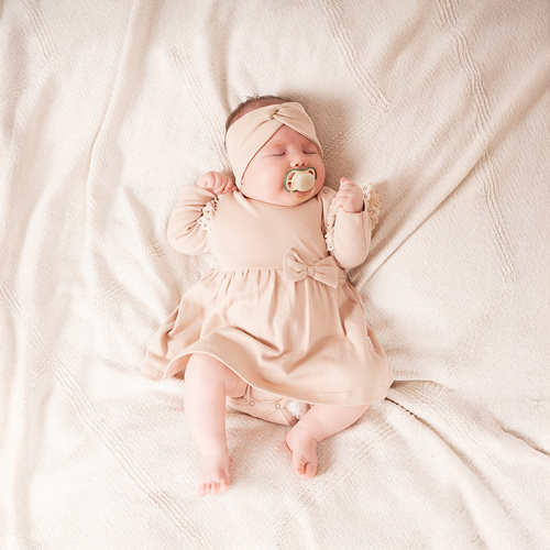 212160 Tola Nicol Kleid-Body mit langen Ärmeln – Beige