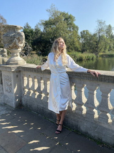 798 Klassischer Damenbademantel Forex - Perle