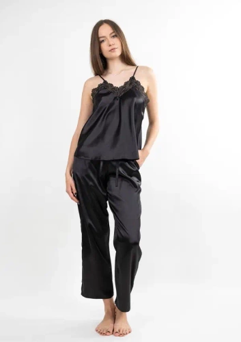 Tila schwarzer Satin-Pyjama Dkaren – Oberteil und lange Hose, Damen-Nachtwäsche