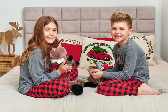 7345 Dunkelgrauer Doctor Nap Kinderpyjama – 100 % Baumwolle