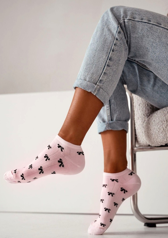 Söckchen mit kleinen Schleifen Milena – Baumwolle, Elastisch, Bequem und Stilvoll pink