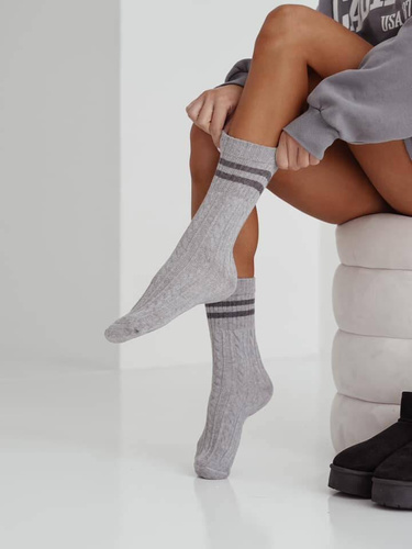 1542-001 Braid Milena Damensocken – grau