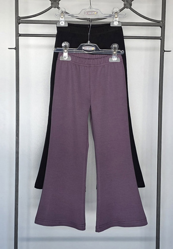 Bambarillo Chill Kinder Baumwoll-Hose mit Glockenform, elastisch, Pflaume