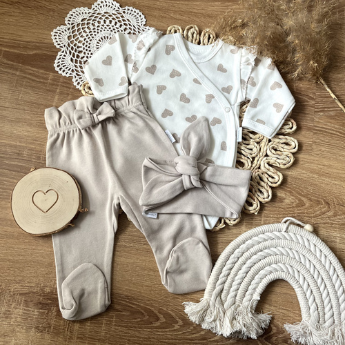 BD14226 Hearts Mamatti Wickelbody mit langen Ärmeln