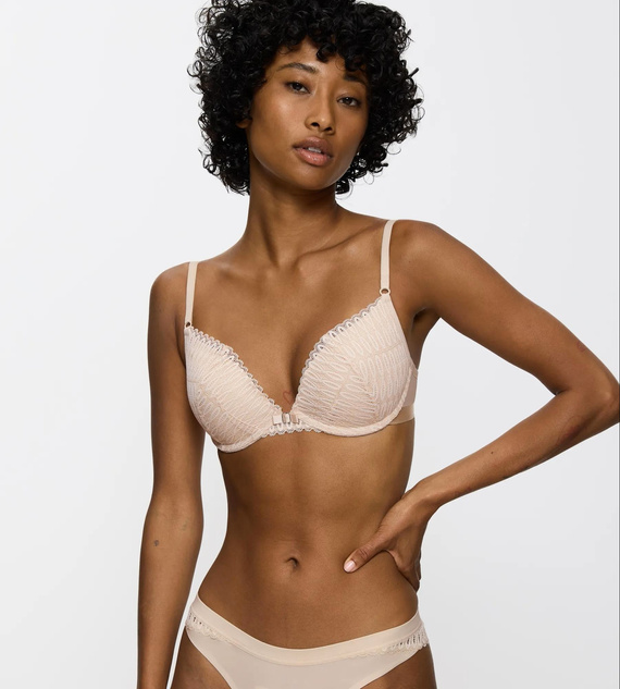 Aura Spotlight WHU Triumph Push-up-BH – Beige
