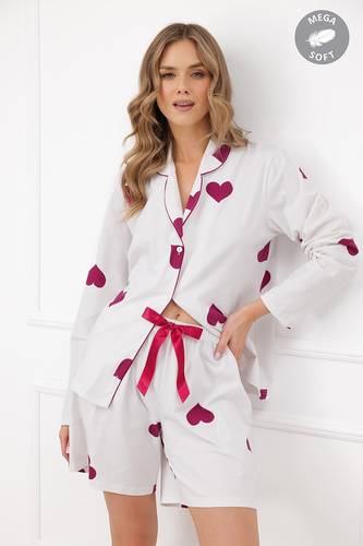 Italian Fashion Soul Damenpyjama Mega Soft ecru mit bordeauxroten Herzen, Shorts