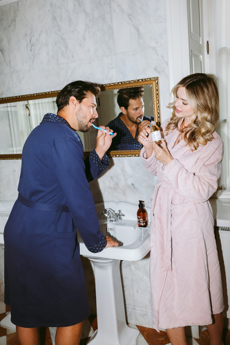 Herrenbademantel Gerard - 100% Baumwolle, klassischer Schnitt mit elegantem Finish Italian Fashion 