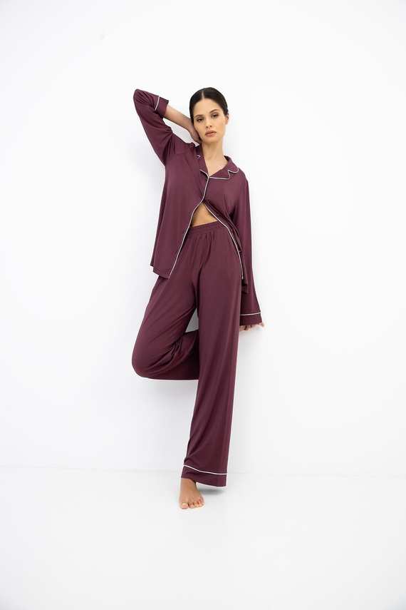 Sensis Vaya Damenpyjama 100% Viskose Dunkelblau mit Blumen und Knöpfen