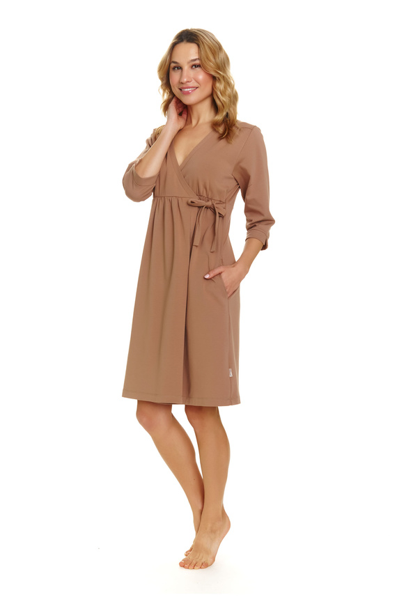 4243 Doctor Nap Umstandsmantel – Holz