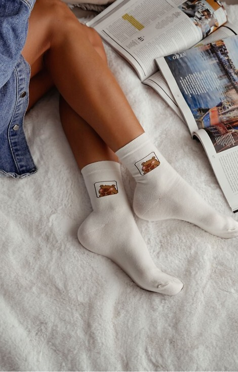 0200-186 Capybara Damensocken Milena ecru – Baumwolle, gemustert