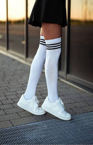 0293-002 Gestreifter Kordelzug Damen Overkneestrümpfe Milena - weiß-schwarz