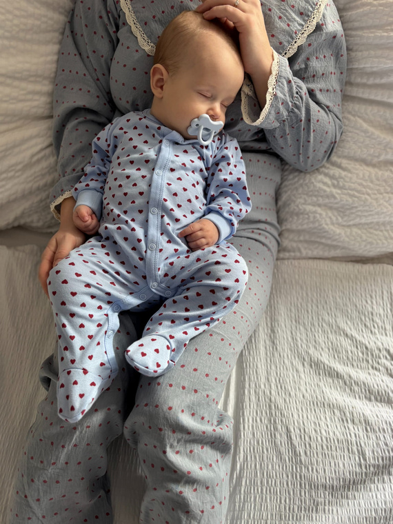 Baby-Overall Love Eevi blau mit Herzen 100% Baumwolle mit Umschlagärmeln