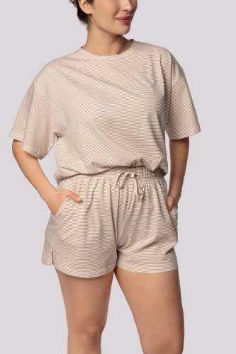 Kurzärmliger Damenpyjama „Mona“ ​​in Ecru mit Streifen