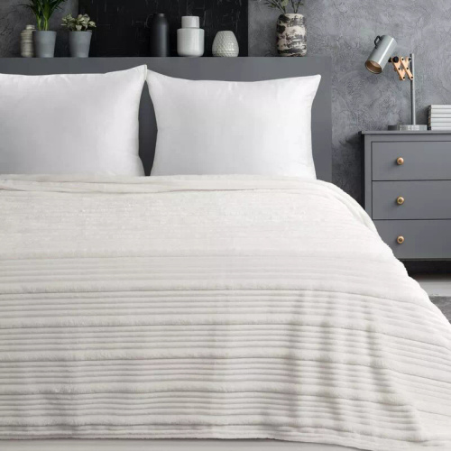 Kuscheldecke Nina 220x200 Flanell 3D weich Eurofirany 300 GSM weiß