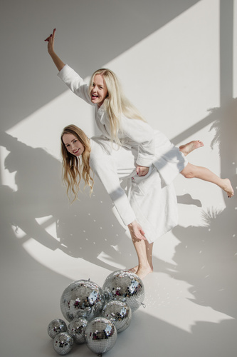 709 Manuela Forex Morgenmantel für Frauen - weiß