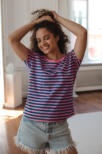 Milk&Love Umstandsbluse Two Ways 2in1 Stillbluse Wendedesign V-Ausschnitt pink-smaragd