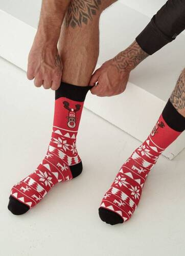 1290-022 Norwegische Rentier-Weihnachtssocken für Herren Milena – rot