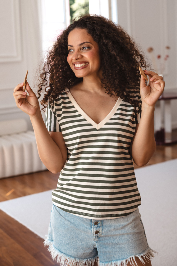 Milk&Love Umstandsbluse Two Ways 2in1 Stillbluse Wendedesign V-Ausschnitt in Biscuit-Khaki