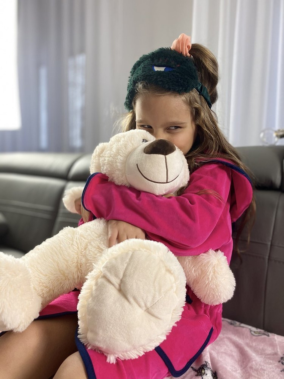 374 / 375 Desiree Baby Bademantel - Himbeere