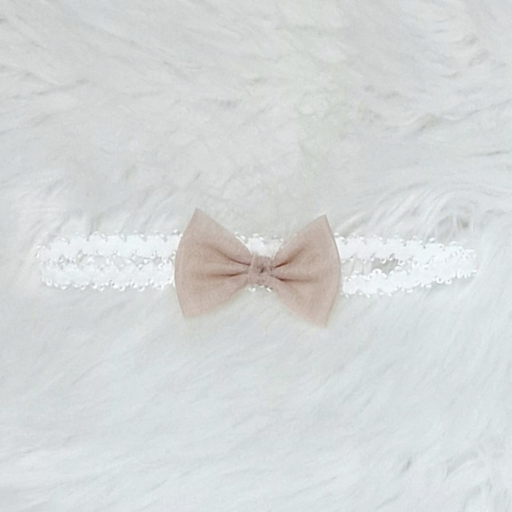 Beiges Stirnband von Grace Bambarillo