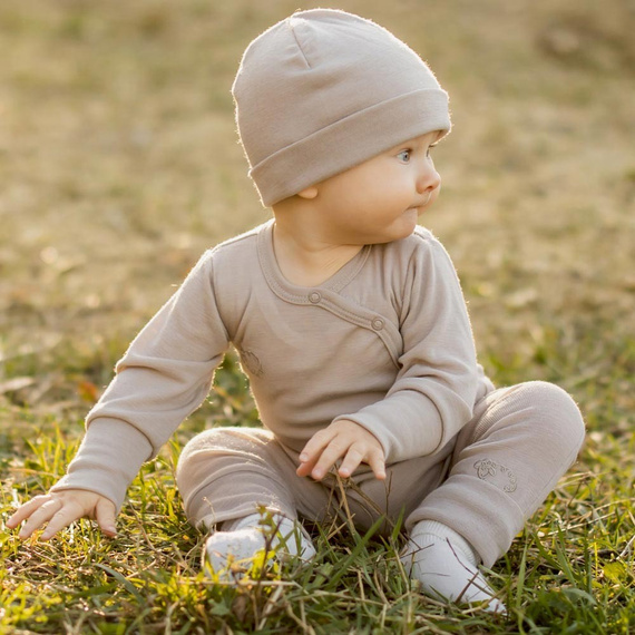 Merino-Body aus Eevi-Merinowolle – Beige