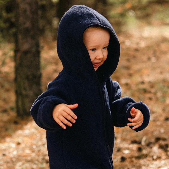 Eevi Baby-Overall aus Merinowolle – Marineblau, weich und atmungsaktiv