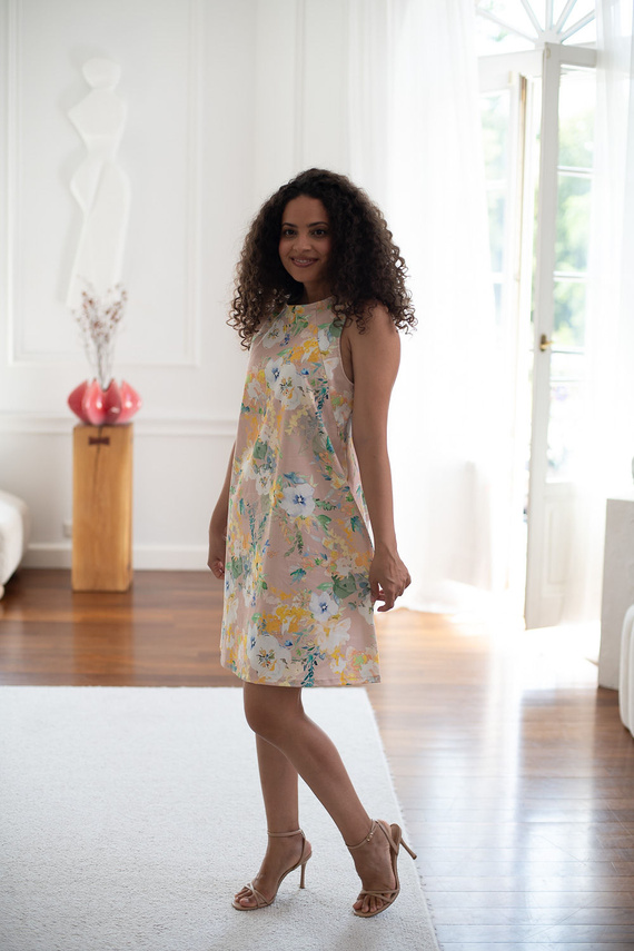 Mama MiA! Milk & Love Umstands- und Stillkleid aus Baumwolle, beige mit Blumenmuster