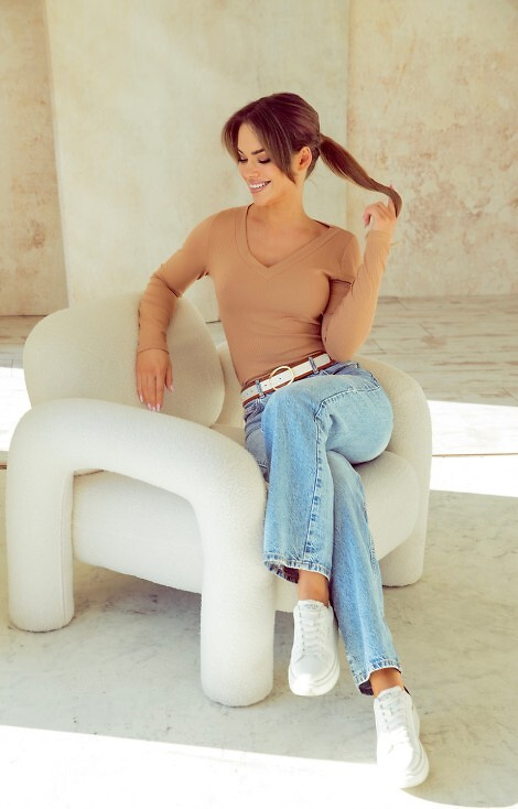 Eleonor Eldar Active beige – Damenbluse aus gerippter Viskose, lange Ärmel