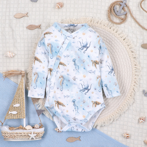 ABN-5441 Sea Of Joy Nini blauer Umschlag-Body – Bio-Baumwolle, für Babys
