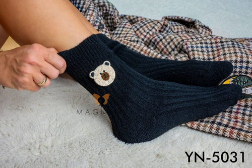 YN5031 Smiley Teddybär Warme Damensocken Magnetis schwarz - gerippt mit Stickerei