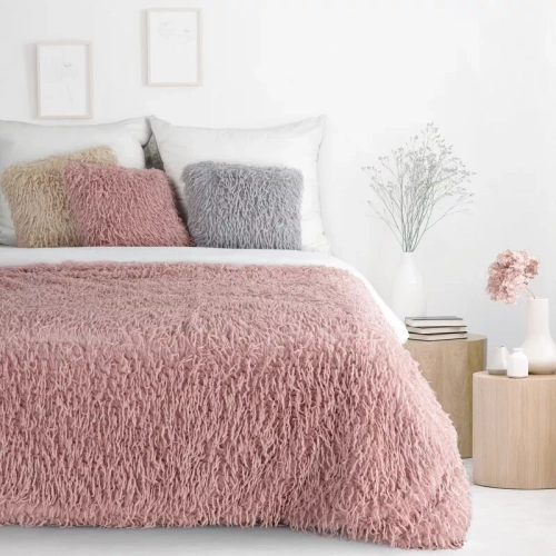Adore Blanket, flauschige Felldecke, Eurocurtains, Puder