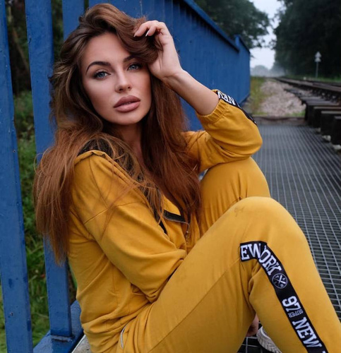 619 New York Forex Trainingsanzug für Frauen - Honig