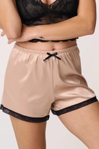 Babell Night Whisper kurze Pyjamahose aus beigem Satin