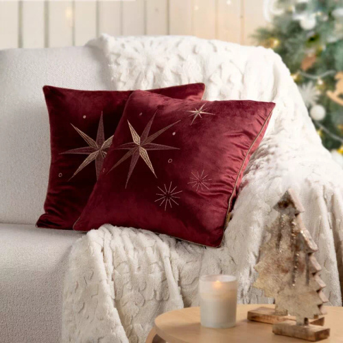 Chp 259 Eurofirany Weihnachtskissenbezug – burgunderroter Samt mit einem Champagnerstern