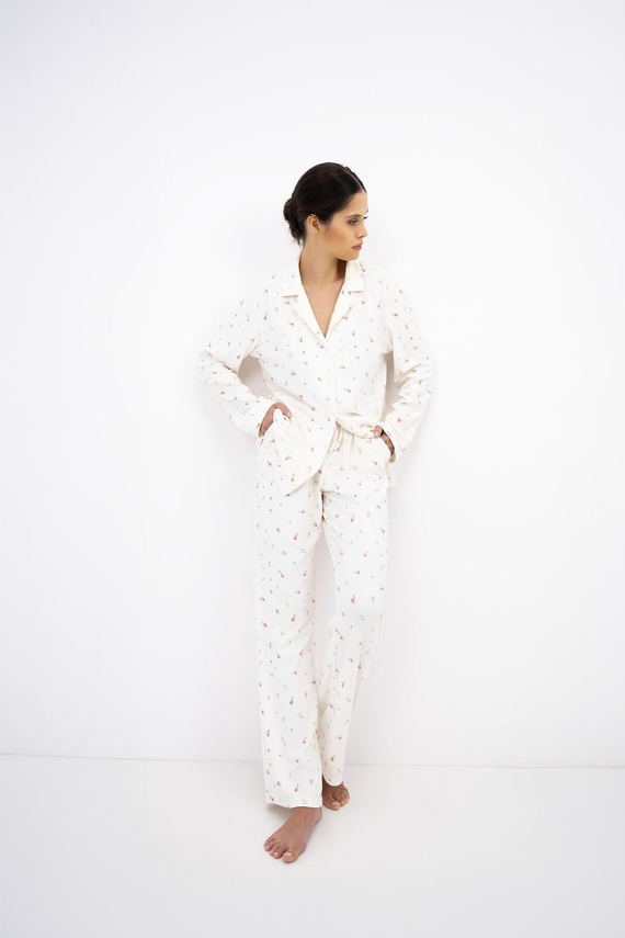 Sensis Valerie Ecru Damen Winter-Jacquard-Pyjama mit Knöpfen und Blumenmuster