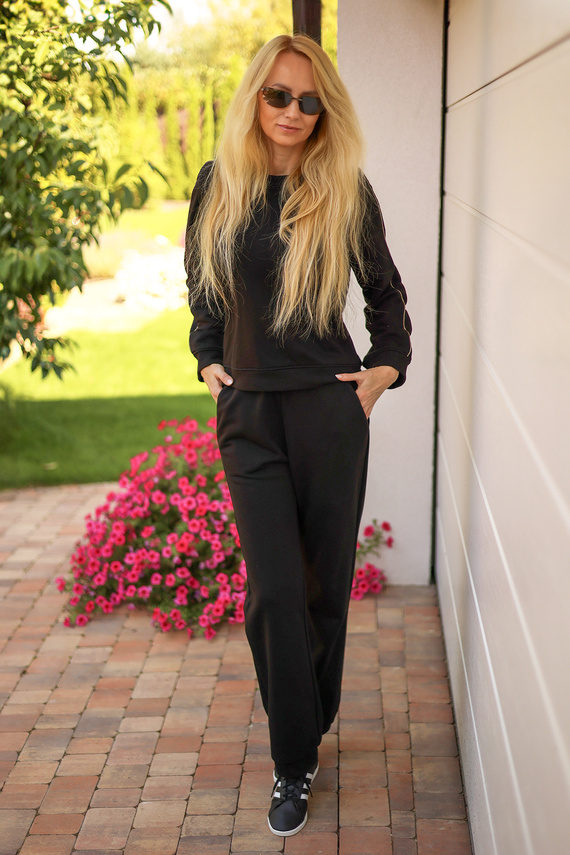 Maio Mirale Damen-Trainingsanzug, Baumwolle 95 % Baumwolle 5 % Elasthan, polnische Produktion – elegantes Sportset – Schwarz