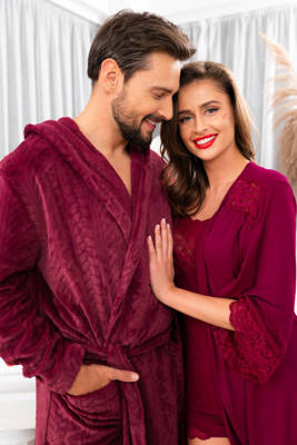 Zygmunt Herren Bademantel mit Kapuze Italian Fashion- burgunderrot