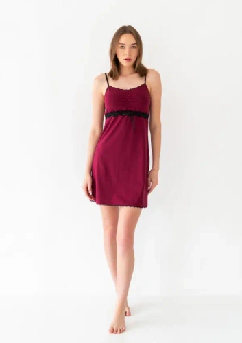 Unterkleid Dkaren Viki 2 aus Baumwolle mit Spitze in Bordeaux