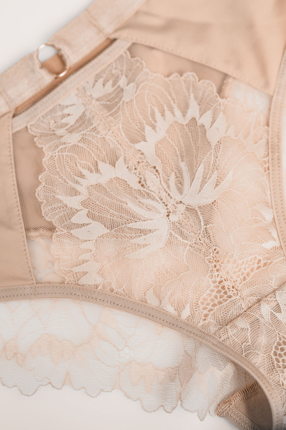 Mediolano Selena 19265 Beige Spitzen-Slips Hoher Komfort