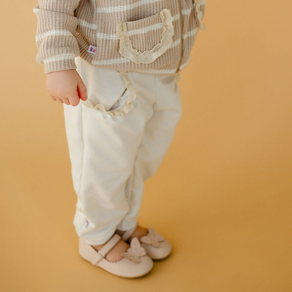 Meadow Jogginghose mit Rüschen Eevi – ecru