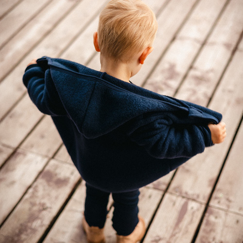 Eevi Kinderjacke aus Merinowolle – Marineblau, atmungsaktiv und weich