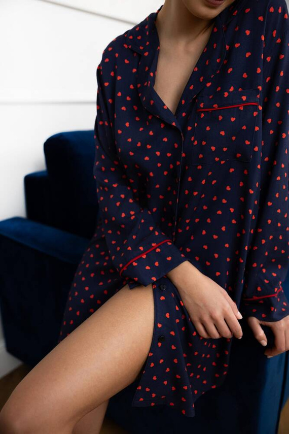Sophia Sensis Nachthemd mit Knöpfen – Marineblau