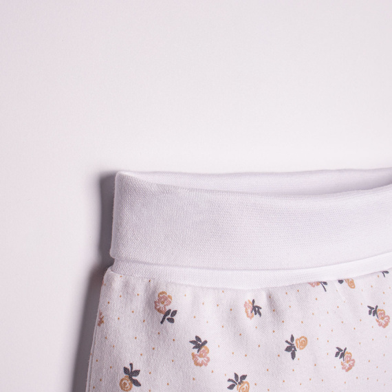 220009 Baby Strampelhose "Ola" Nicol – Baumwolle, weich und bequem