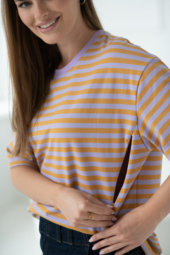 Mamahood Milk&Love Schwangerschafts- und Still-T-Shirt, honigfarbene und lila Streifen – bequem und stilvoll