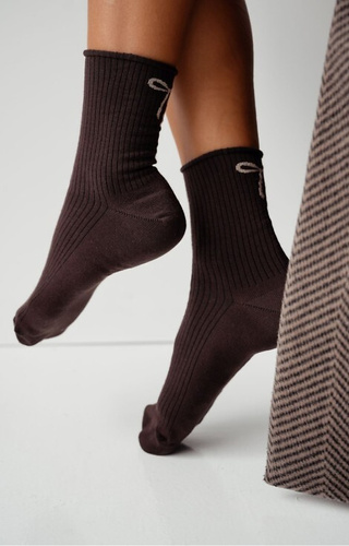 0200-193 Milena Damensocken mit Schleife, braun – gerippte Baumwolle