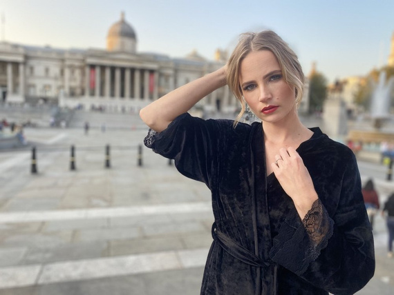 457 Milagros Kurzer Forex Morgenmantel für Damen - schwarz